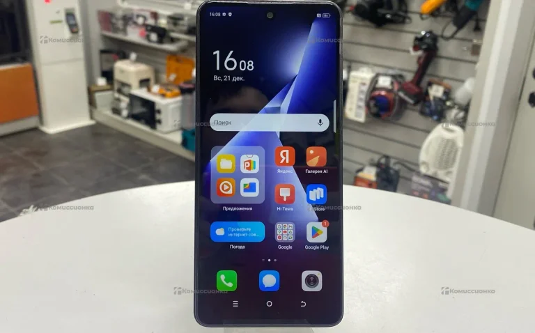 Tecno Pova 5 8/256 ГБ