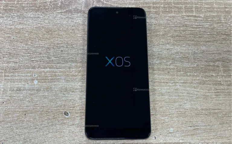 Infinix Hot 12 Play NFC 4/64 ГБ