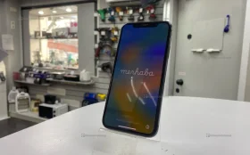 Apple iPhone X 3/64 ГБ