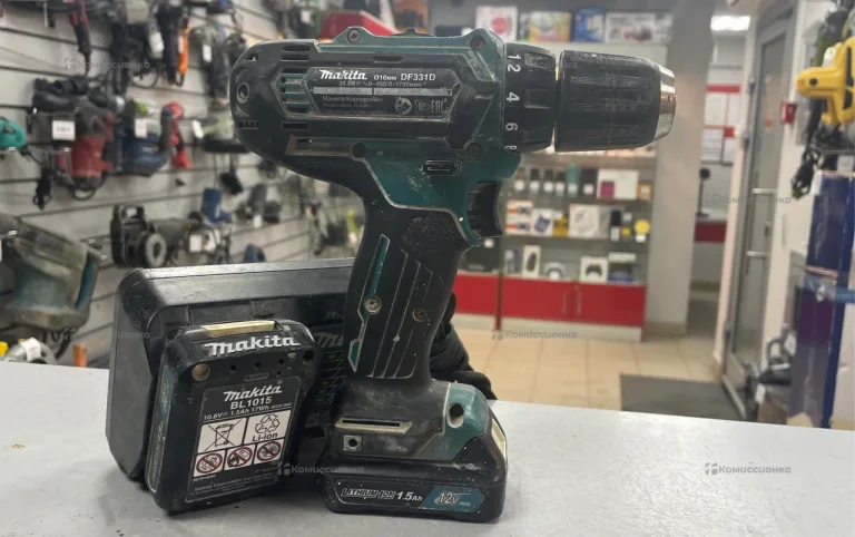 Дрель-шуруповерт makita DF331DWAE