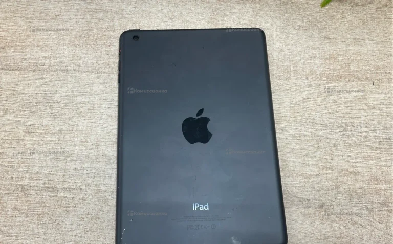 Планшет Apple iPad mini 16Gb Wi-Fi
