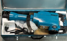 Отбойный молоток Makita HM1306