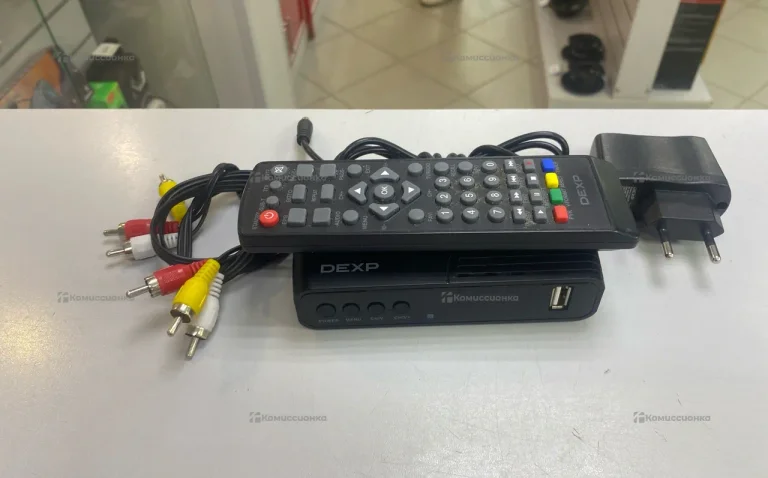 Цифровая ТВ приставка  dexp
