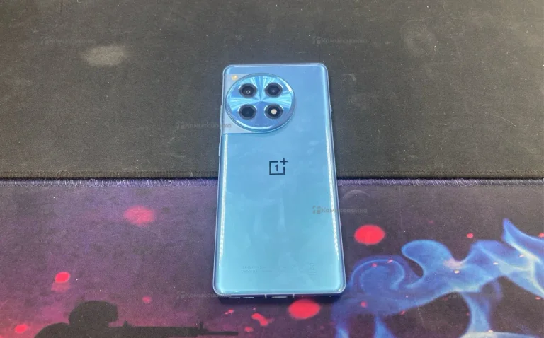OnePlus 12R 16/256 ГБ
