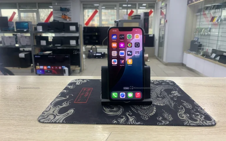 Apple iPhone 13 4/128 ГБ