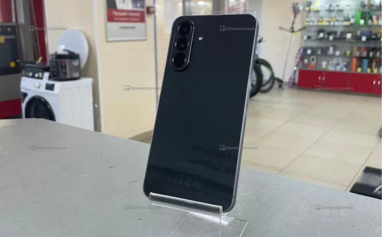 Samsung Galaxy A56 5G 8/128 ГБ