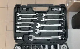 Купить набор инструментов 82 tools б/у , в Саратов Цена:2490рублей