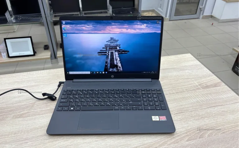 Ноутбук HP 15s-eg1320ur