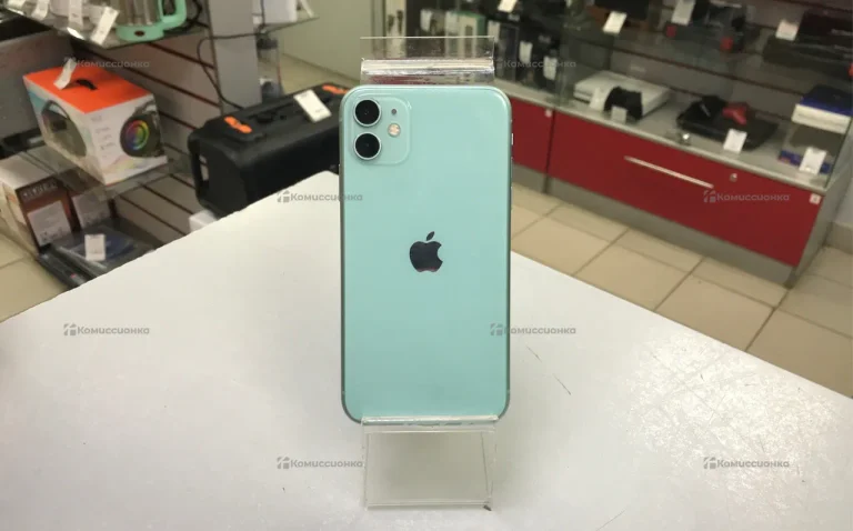 Apple iPhone 11 4/64 ГБ