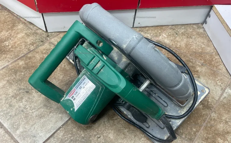 Пила циркулярная Hammer CRP2400/305