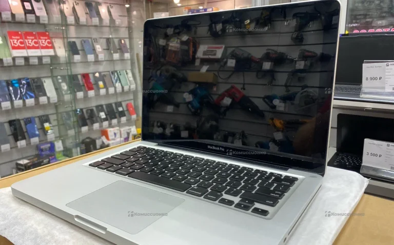 Ноутбук  MacBook Pro 2011