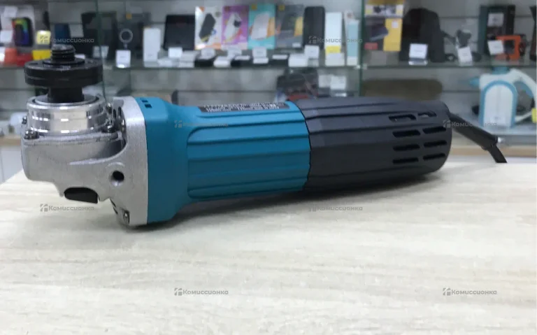 Уши Makita su-5030 rep