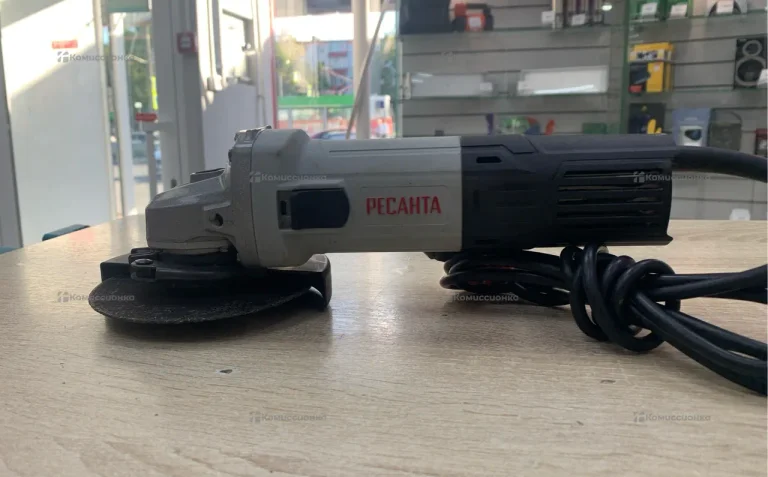 Углошлифовальная машина Ресанта УШМ-125/1100