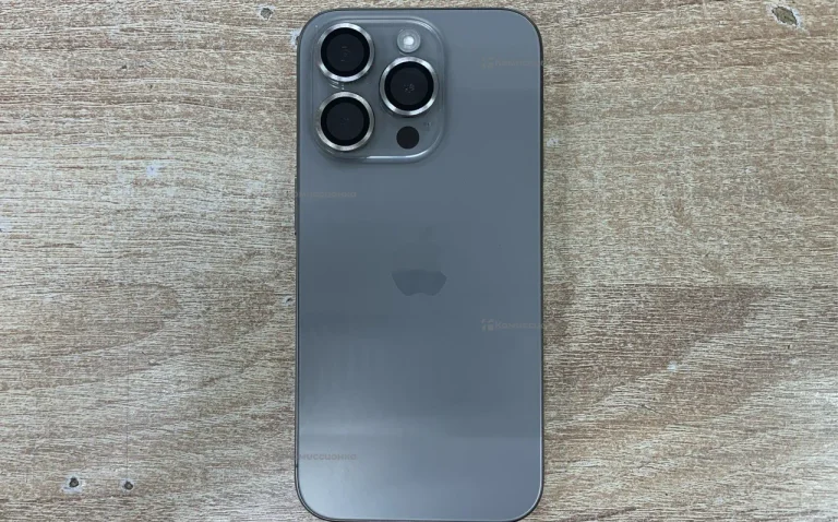 Apple iPhone 15 Pro 8/128 ГБ