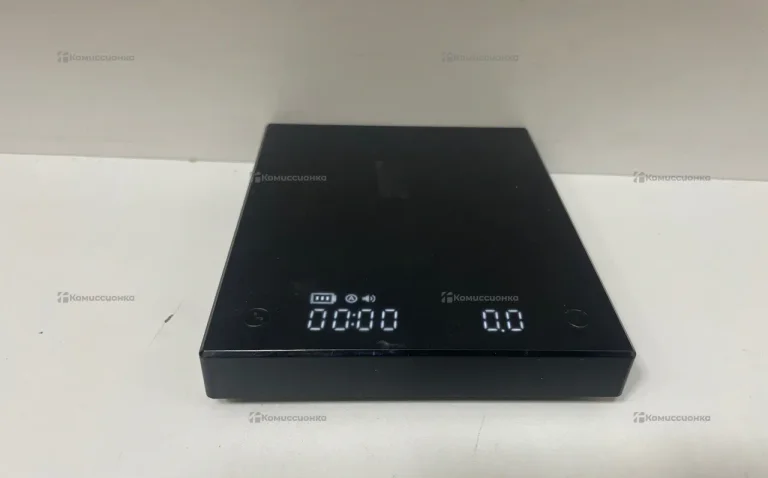 Кухонные весы черные