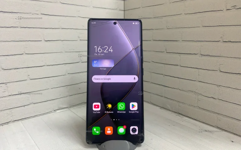 Tecno Spark 20 Pro 4/256 ГБ