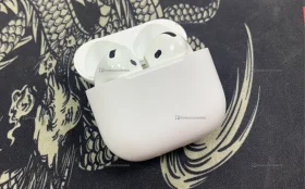Наушники AirPods 4