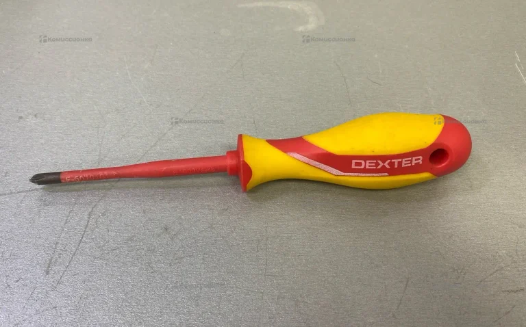 Отвертка диэлектрическая Dexter SL4 100мм