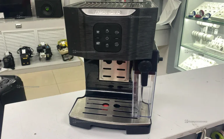 Кофеварка Redmond RCM-1512