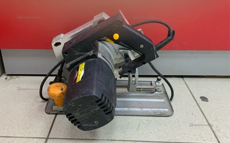 Дисковая пила Kolner KCS 190/1900T