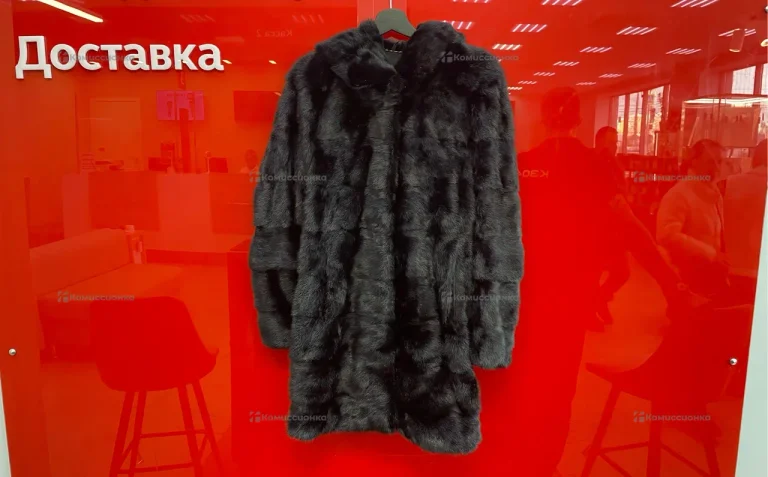 Шуба норковая DENLYCCI