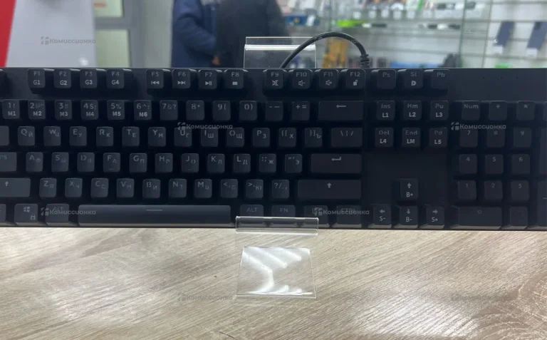 Клавиатура  saibot