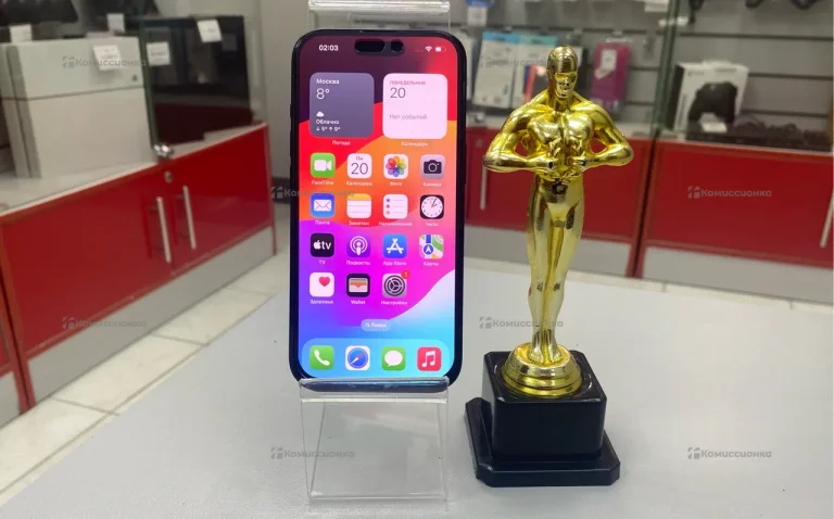 Apple iPhone 15 6/128 ГБ