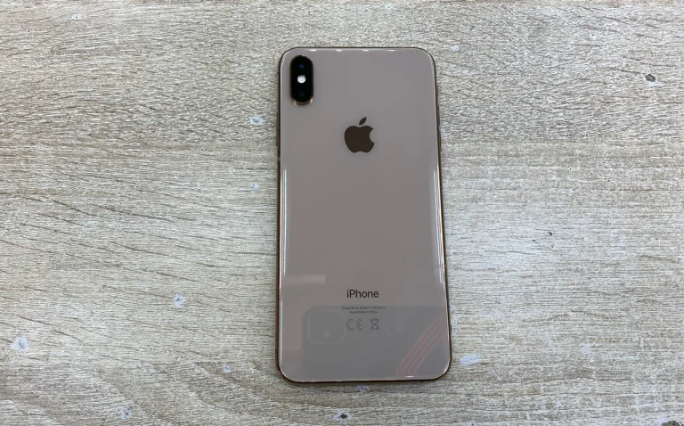 Apple iPhone XS Max 4/64 ГБ