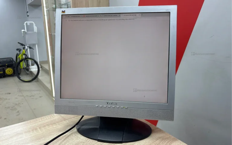 Монитор Viewsonic VA915