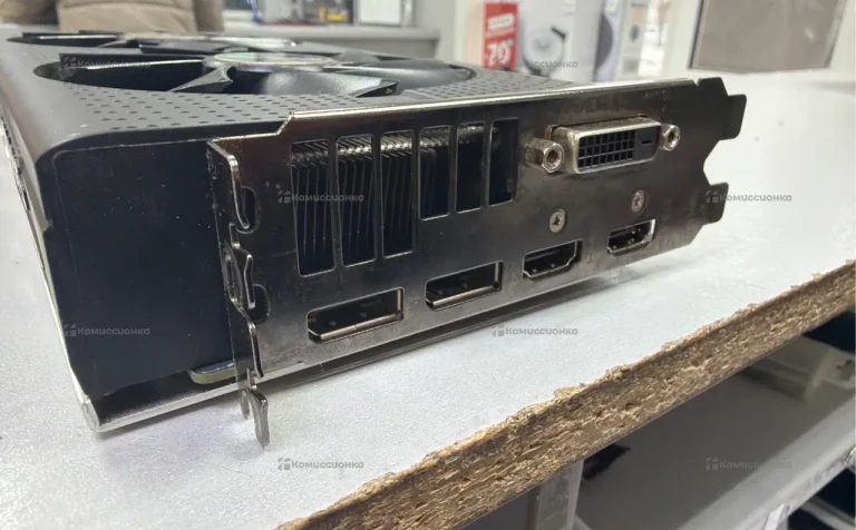 Видеокарта RX 590