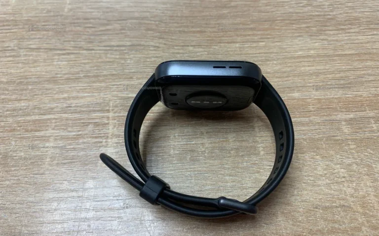 Часы Huawei Fit 3