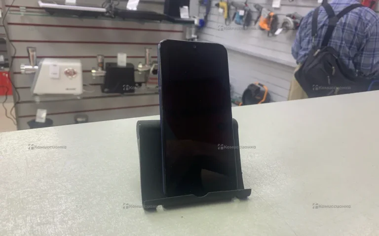 Samsung Galaxy A01 2/16 ГБ