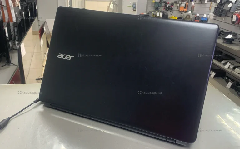 Ноутбук Acer Aspire E1-522