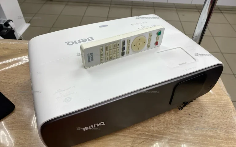 Проектор Benq w2700