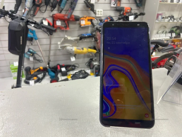 Samsung Galaxy J6+ 3/32 ГБ