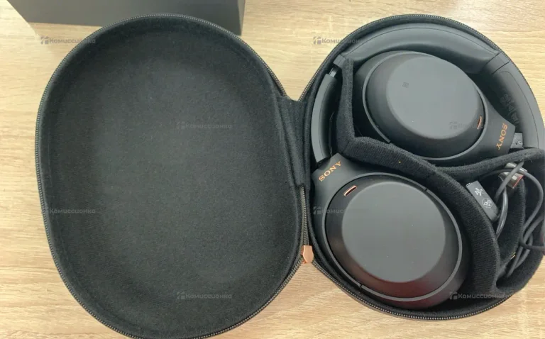 Наушники  Sony WH-1000XM4