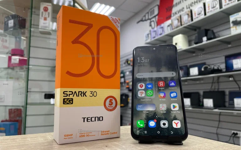 Tecno Spark 30 5G 6/128Gb