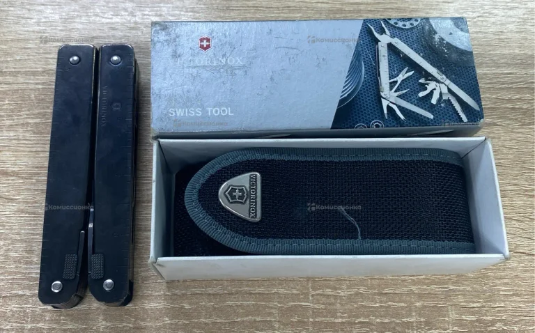 Мультитул VICTORINOX SwissTool BS 3.0323.3CN