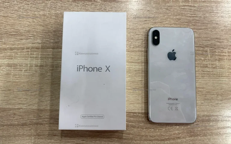 Apple iPhone X 3/256 ГБ