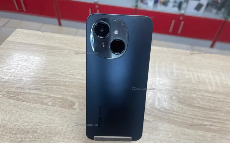 Tecno Spark Go 1 4/64 ГБ