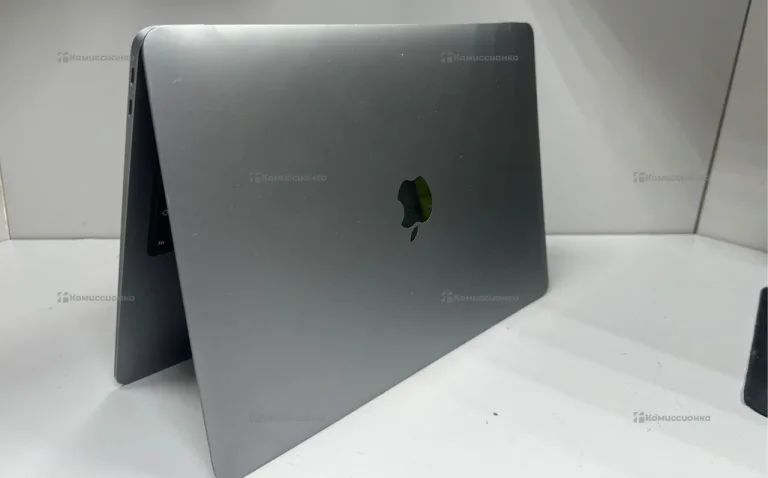 MacBook Air 13 2020