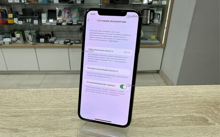 Apple iPhone XS 4/64 ГБ