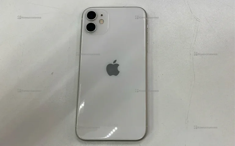Apple iPhone 11 4/64 ГБ