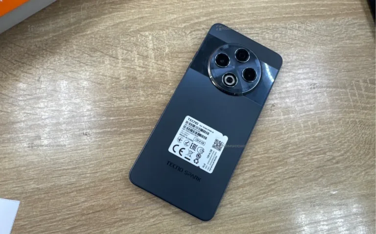 Tecno Spark 30 8/128 ГБ