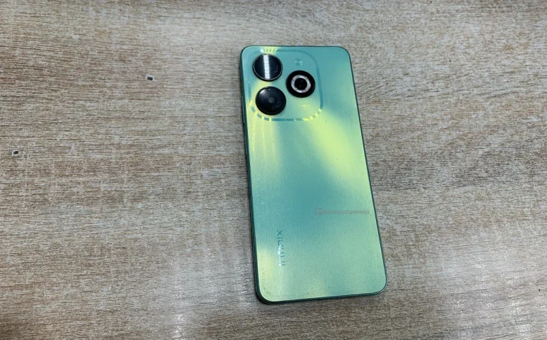 Infinix Smart 8 4/128 ГБ