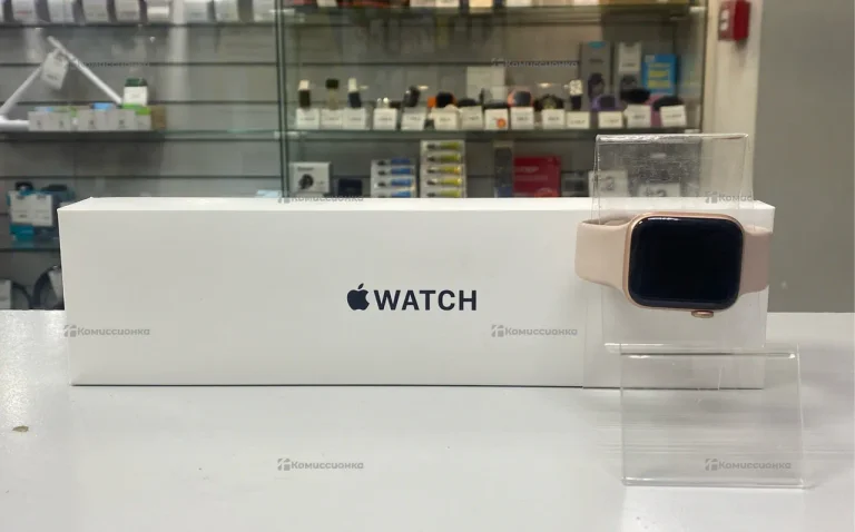 Часы Apple Watch SE 40mm