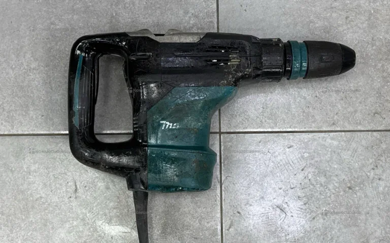 Перфоратор makita HR4003C