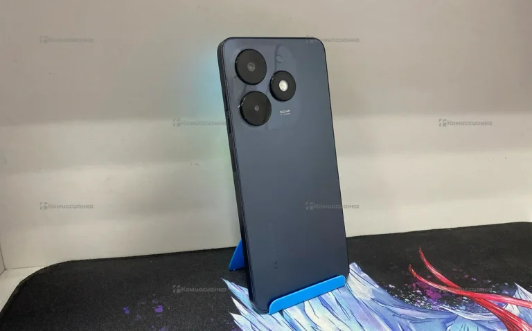 Телефон Tecno Spark 20C 4/256 ГБ