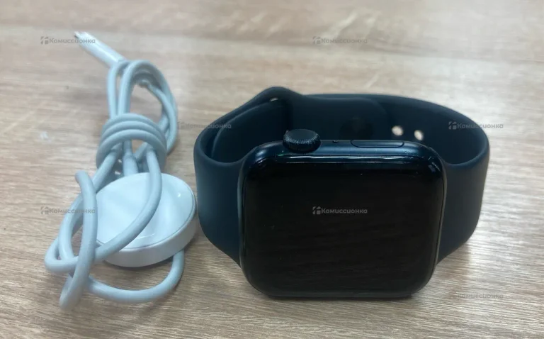 Часы  apple watch SE 2