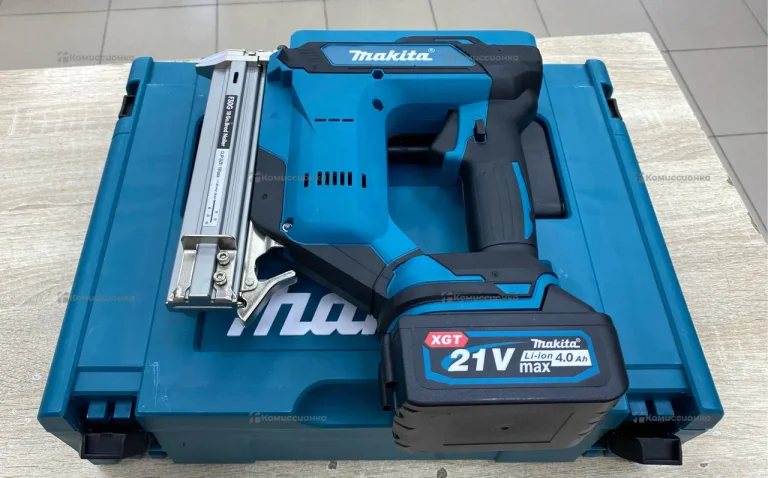 Гвоздезабивной пистолет Makita 21V